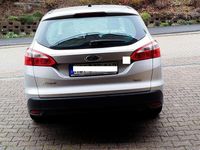 Gebraucht Ford Focus Trend 105 PS (77 kW) 2013 Silber Kombi