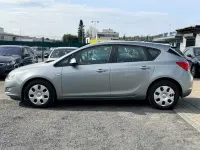Gebraucht Opel Astra Selection 116 PS (85 kW) 2010 Silber Limousine