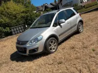 Gebraucht Suzuki SX4 120 PS (88 kW) 2010 Silber SUV