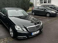 Gebraucht Mercedes E250 Avantgarde 204 PS (150 kW) 2013 Limousine