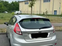 Gebraucht Ford Fiesta 100 PS (73 kW) 2014 Grau Kleinwagen