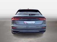 Gebraucht Audi Q8 S-Line 286 PS (210 kW) 2022 Grau SUV