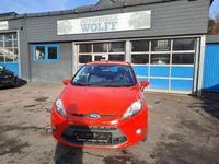 Gebraucht Ford Fiesta Champions Edition 82 PS (60 kW) 2012 Rot Kleinwagen