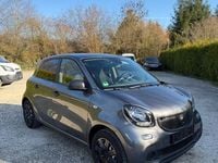 Gebraucht Smart ForFour Basis 71 PS (52 kW) 2019 Grau Kleinwagen