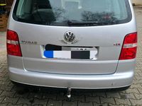 Gebraucht VW Touran 100 PS (73 kW) 2004 Grau Van / Kleinbus