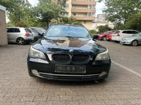 Gebraucht BMW 525 197 PS (144 kW) 2008 Schwarz Kombi