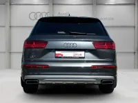 Gebraucht Audi Q7 Design 272 PS (200 kW) 2018 Grau SUV