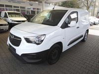 Używany Opel Combo Edition 102 KM (75 kW) 2019 Biały Minivan