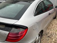 Gebraucht Mercedes C180 142 PS (104 kW) 2003 Silber Coupé