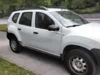 Używany Dacia Duster Lauréate 105 KM (77 kW) 2013 Biały SUV