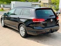 Second-hand VW Passat 150 CP (110 kW) 2017 Negru
