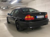 Gebraucht BMW 316 Basis 116 PS (85 kW) 2007 Schwarz Limousine