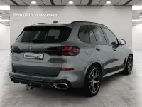 Gebraucht BMW X5 M Sport 489 PS (359 kW) 2025 Grau SUV