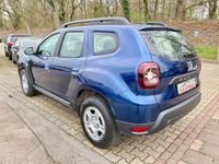 Gebraucht Dacia Duster Comfort 114 PS (83 kW) 2018 Blau SUV