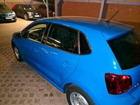 Gebraucht VW Polo 60 PS (44 kW) 2014 Blau Kleinwagen