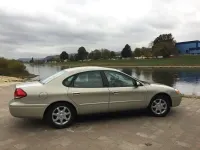 Gebraucht Ford Taurus 155 PS (114 kW) 2006 Gold Limousine