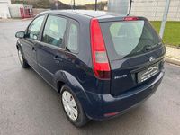 Gebraucht Ford Fiesta Ambiente 80 PS (58 kW) 2005 Blau Kleinwagen