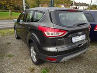 Gebraucht Ford Kuga Trend 150 PS (110 kW) 2015 Grau SUV