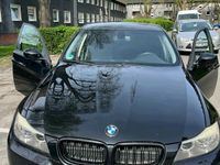 gebraucht BMW 320 i -