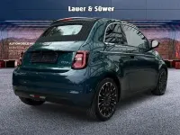 Gebraucht Fiat 500e La Prima 86 kW (118 PS) 2023 Grün Cabrio