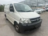 Gebraucht Toyota HiAce 117 PS (86 kW) 2010 Weiß Van