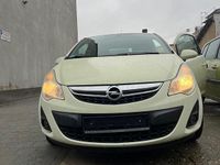 Gebraucht Opel Corsa 87 PS (63 kW) 2011 Weiß Kleinwagen