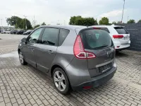 Gebraucht Renault Scénic III Dynamique 106 PS (77 kW) 2010 Grau Van / Kleinbus