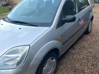 Gebraucht Ford Fiesta 2005 Silber Kleinwagen