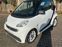 Gebraucht Smart ForTwo Cabrio 71 PS (52 kW) 2013 Weiß Cabrio