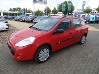 Gebraucht Renault Clio GrandTour Expression 75 PS (55 kW) 2010 Rot Kombi