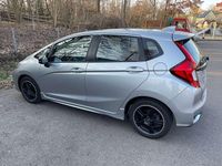 Gebraucht Honda Jazz Dynamic 131 PS (96 kW) 2019 Grau Kleinwagen