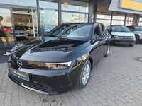 Neu Opel Astra Edition 131 PS (96 kW) 2026 Lackierung schwarz perla nera/ Kombi