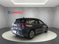 Gebraucht VW Golf VII Active 150 PS (110 kW) 2021 Delfingrau metallic Kleinwagen