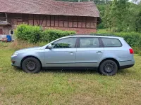 Gebraucht VW Passat 140 PS (102 kW) 2008 Blau Limousine