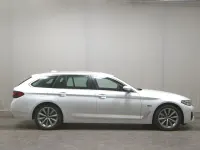 Gebraucht BMW 530e Sport Line 292 PS (214 kW) 2023 Hvid Kombi
