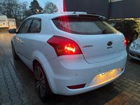 Usado Kia Ceed Spirit 128 CV (94 kW) 2011 Blanco Utilitario