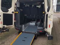 gebraucht Ford Transit Costum mit Heckausschnitt für Behindertentransport