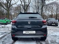 Gebraucht Dacia Sandero Comfort 101 PS (74 kW) 2022 Grau Kleinwagen