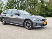Gebraucht BMW 320 Advantage 190 PS (139 kW) 2020 Schwarz Kombi