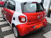 Gebraucht Smart ForFour Electric Drive 60 kW (82 PS) 2020 Rot Limousine