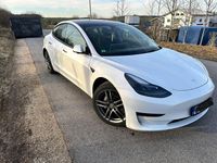 Gebraucht Tesla Model 3 Standard Range Plus 208 kW (283 PS) 2023 Weiß Limousine