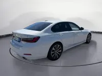 Gebraucht BMW 320 190 PS (139 kW) 2025 Weiß Limousine