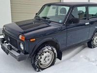Gebraucht Lada niva 83 PS (61 kW) 2014 Blau SUV