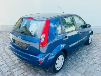 Gebraucht Ford Fiesta Fun X 69 PS (50 kW) 2007 Blau Kleinwagen
