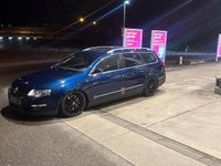 Gebraucht VW Passat 250 PS (183 kW) 2007 Blau Kombi