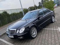 Gebraucht Mercedes E200 Avantgarde 184 PS (135 kW) 2006 Limousine