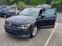 Gebraucht VW Tiguan Comfortline 150 PS (110 kW) 2018 Deep black perleffekt SUV