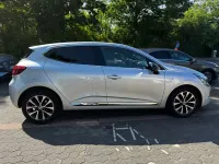 Gebraucht Renault Clio Techno 140 PS (102 kW) 2022 Grau Kleinwagen