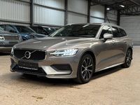 Gebraucht Volvo V60 Momentum 150 PS (110 kW) 2019 Grau Kombi