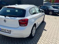 Gebraucht BMW 114 102 PS (75 kW) 2012 Schwarz Kleinwagen